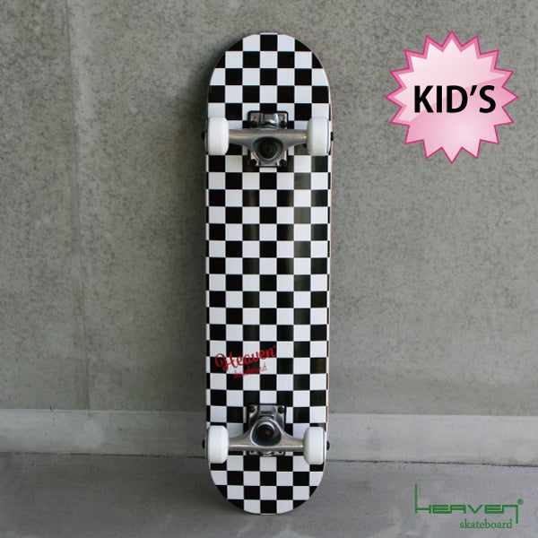 スケートボード コンプリート<br>Vitamin 28.5×7.375 HEAVEN JUNIOR SKATE COMPLETE<br>CHECKER チェッカー<br>ジュニア用スケボー ハイスペック プロスペック<br>完成品 高品質 子供用 JASA加盟 初心者からスーパーキッズまで 訳あり 数量限定