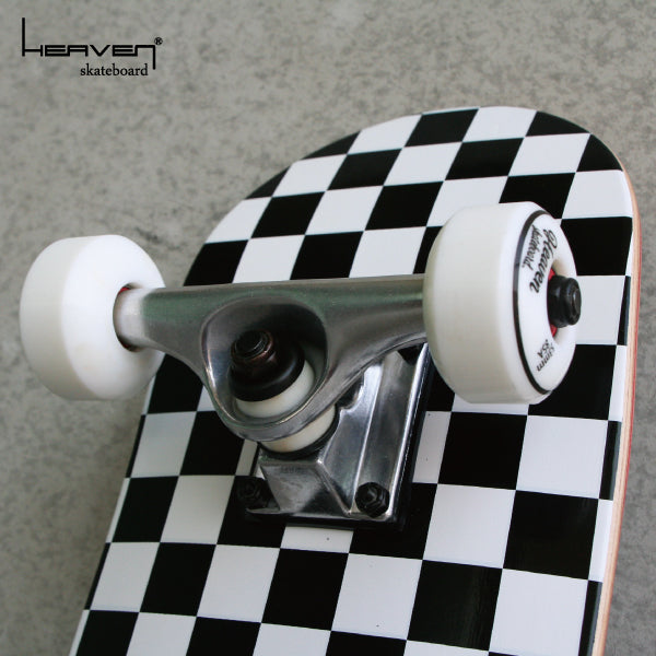 スケートボード コンプリート<br>Vitamin 28.5×7.375 HEAVEN JUNIOR SKATE COMPLETE<br>CHECKER チェッカー<br>ジュニア用スケボー ハイスペック プロスペック<br>完成品 高品質 子供用 JASA加盟 初心者からスーパーキッズまで 訳あり 数量限定