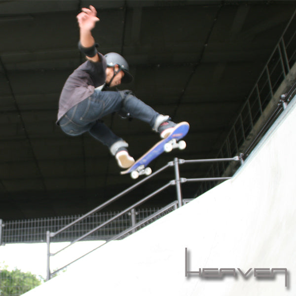 Skateboard Complete<br> Perfect Vitamin Recommended 31×8inch<br> HEAVEN SKATEBOARD Skateboard Complete High Spec Professional High Quality<br> JASA member Popular with beginners to advanced pros Blue