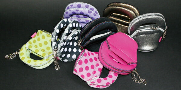 <BR>【】<BR>ピンクエレファント <BR>キャンディーバック BLK(ブラック)<BR>【旅先でのアクセサリー入れに!キャンディなどを入れて持ち歩くのにも!ゴルフボールが3個入ります!】<BR><BR>(P16Sep15) 20P05Dec15 5002014