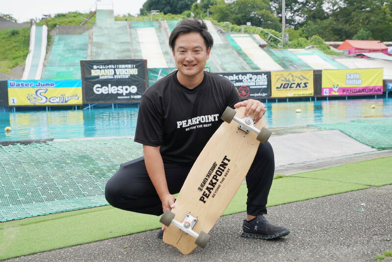 Skateboard Surf Skateboard HEAVEN Manhattan31 Heaven Manhattan 31 Skateboard Surfing Off-training Experience surfing on the street even when there are no waves Quick and sticky turns Perfect for practicing bottom turns and cutbacks