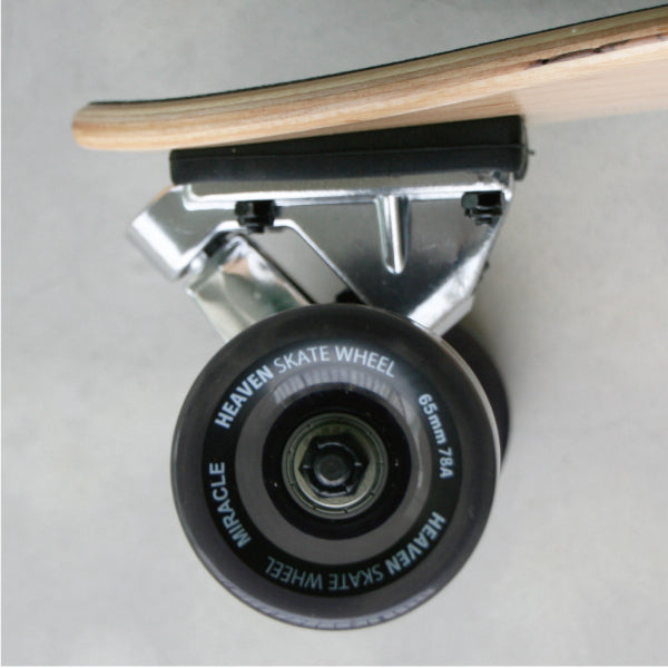Long Skateboard<br> HEAVEN DAVE'S WAVE 38"<br> Color: The natural pumping acceleration is the best! If you want to learn how to make sharp turns, this is it! <br>Popular surf skates and longboard skates. Limited quantities available. Special price.