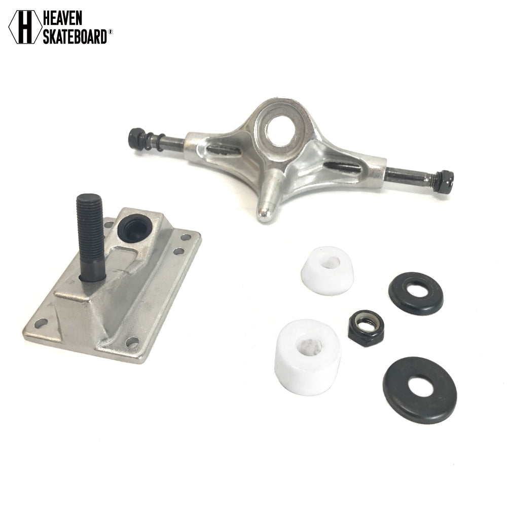 スケートボード用トラック 4.5inch SK8 TRUCK シルバー 4.5インチ 超軽量強靭 高品質 軽くて丈夫 プロ仕様 ヘブン スケボー SK8 ショートボード用 スケボー組み立て 短く細めのデッキやキッズジュニア用に