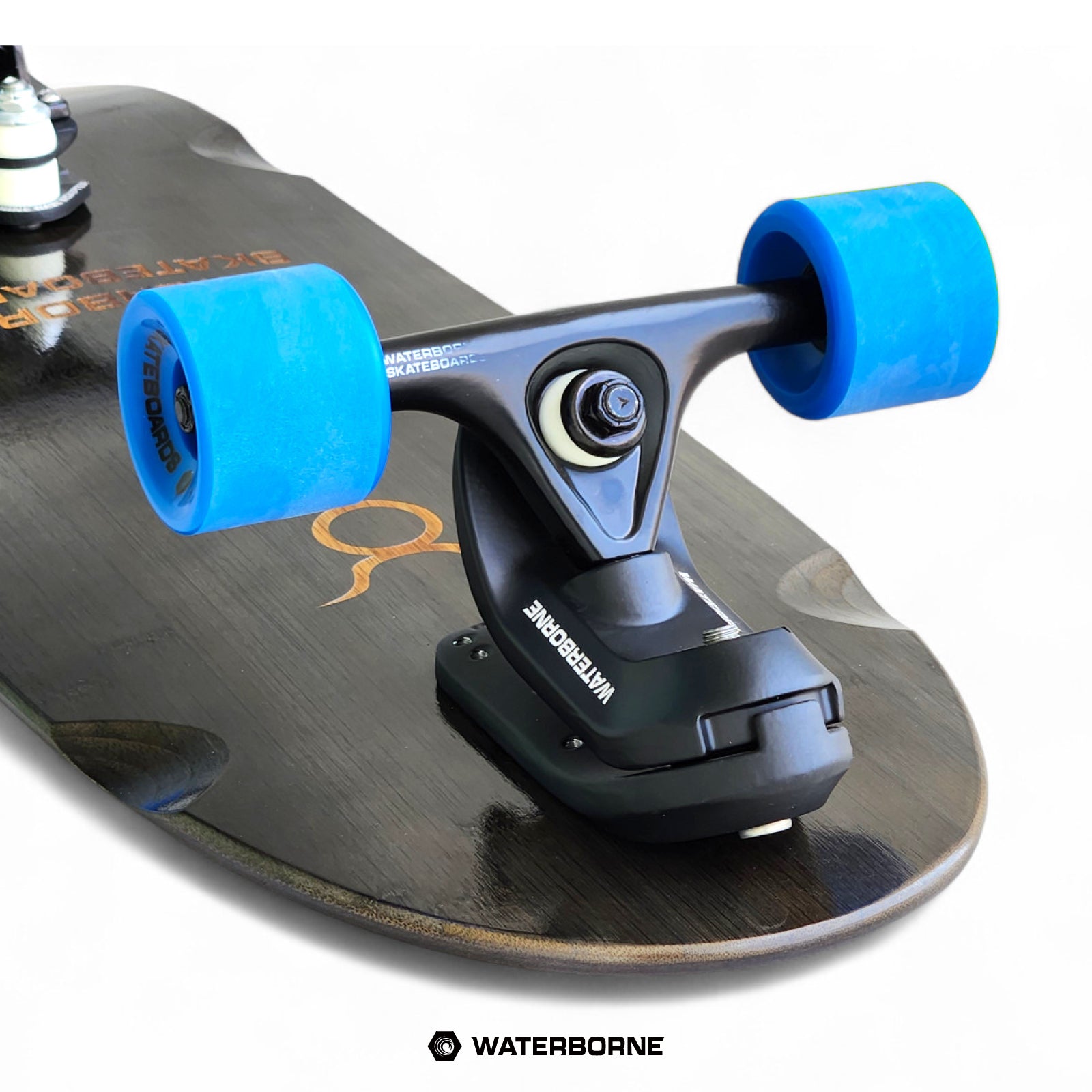 【サーフスケート】DREAM TAURUS BLACK BAMBOO(ドリームタウラス ブラックバンブー)WATERBORNE ドリームトラック搭載 完成品スケートボード 32インチ×10.5 ワイドデッキ カービング 初心者 上級者 安定感抜群 街乗り オフトレ 練習用にも